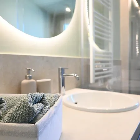 Appartement Se125 - Senigallia, Esclusivo Trilocale Fronte Mare Con Piscina
