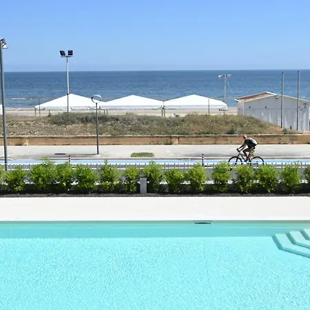 Se125 - Senigallia, Esclusivo Trilocale Fronte Mare Con Piscina Lejlighed *