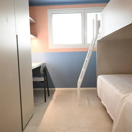 דירה Se125 - Senigallia, Esclusivo Trilocale Fronte Mare Con Piscina *