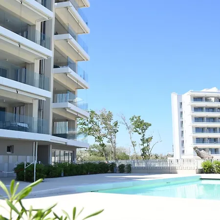 Se125 - Senigallia, Esclusivo Trilocale Fronte Mare Con Piscina * Senigallia